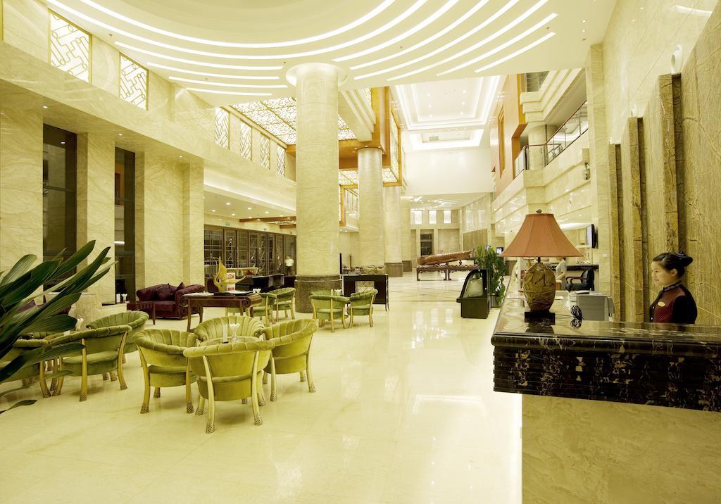 Ramada Plaza By Wyndham Chongqing West Hotel Exterior photo